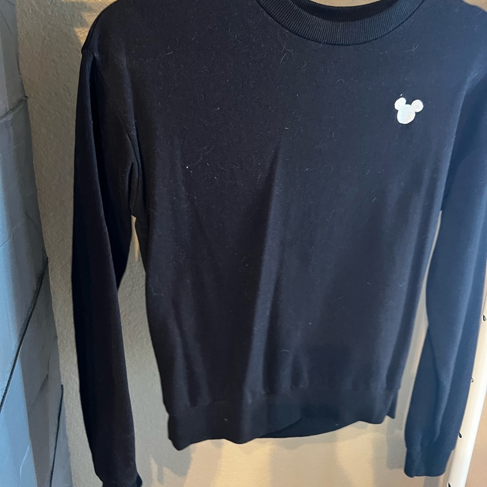 Disney sweatshirt